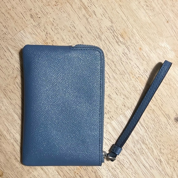 Coach Wristlet Wallet - Picture 2 of 3